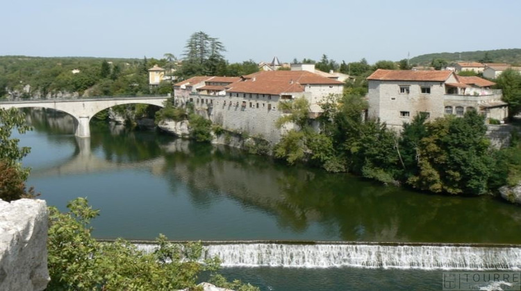 Ma-Cabane - Vente Boutique RUOMS, 0 m²