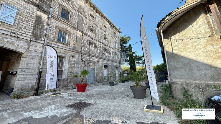 Ma-Cabane - Vente Boutique RUOMS, 832 m²