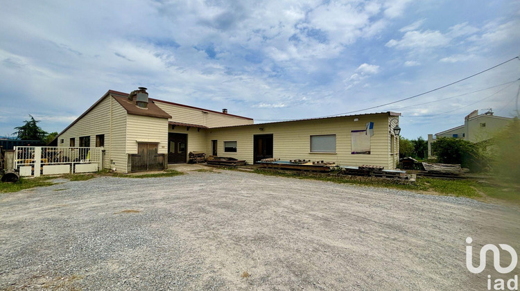 Ma-Cabane - Vente Boutique Saint-Étienne-de-Fontbellon, 325 m²