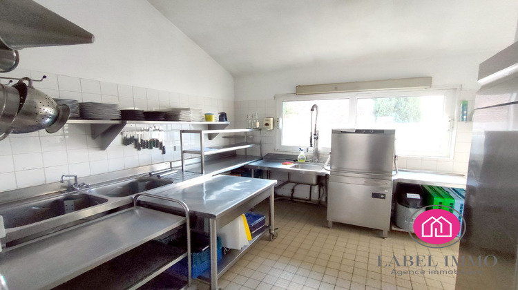 Ma-Cabane - Vente Boutique Saint-Amand-les-Eaux, 270 m²