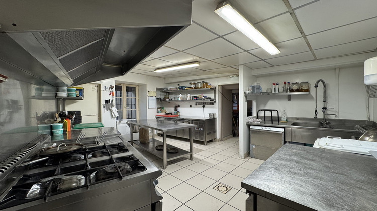 Ma-Cabane - Vente Boutique Saint-Arnoult-en-Yvelines, 208 m²