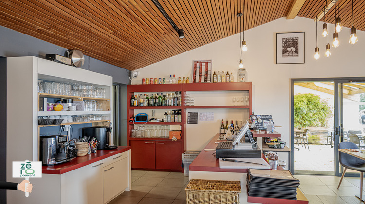 Ma-Cabane - Vente Boutique Saint-Benoist-sur-Mer, 120 m²