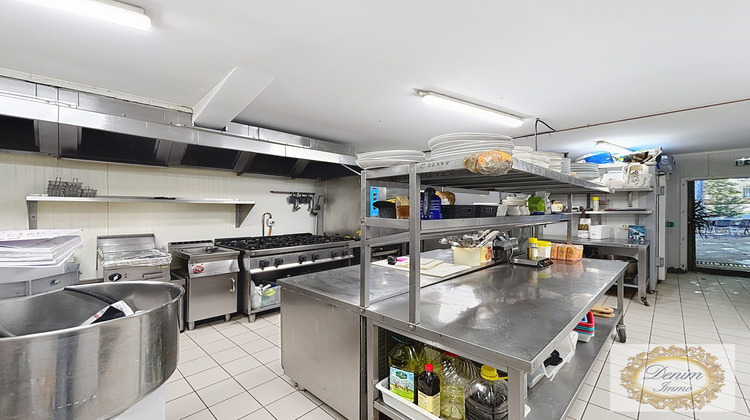 Ma-Cabane - Vente Boutique Saint-Bonnet-du-Gard, 230 m²