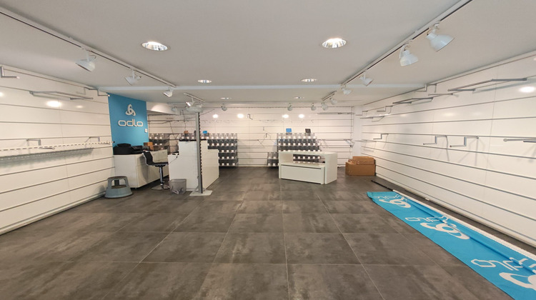 Ma-Cabane - Vente Boutique Saint-Chaffrey, 95 m²