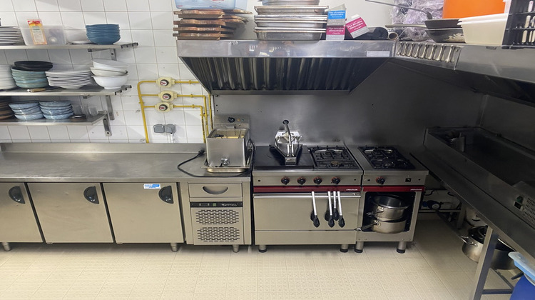 Ma-Cabane - Vente Boutique Saint-Cyr-sur-Mer, 68 m²