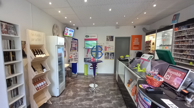 Ma-Cabane - Vente Boutique SAINT-ETIENNE-DE-SAINT-GEOIRS, 53 m²