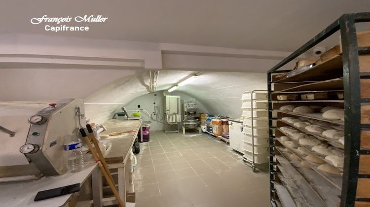 Ma-Cabane - Vente Boutique SAINT ETIENNE LES ORGUES, 150 m²