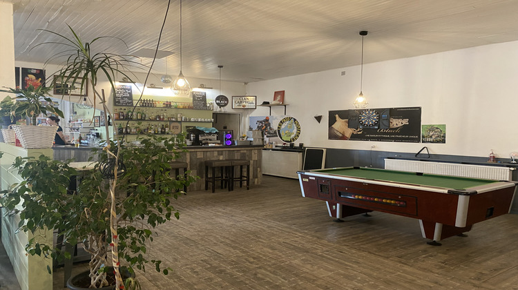 Ma-Cabane - Vente Boutique Saint-Fortunat-sur-Eyrieux, 250 m²