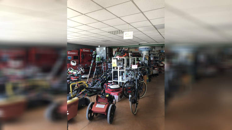 Ma-Cabane - Vente Boutique SAINT GEORGES SUR CHER, 400 m²