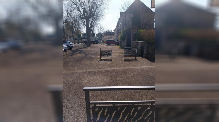 Ma-Cabane - Vente Boutique SAINT GERMAIN DU PLAIN, 0 m²