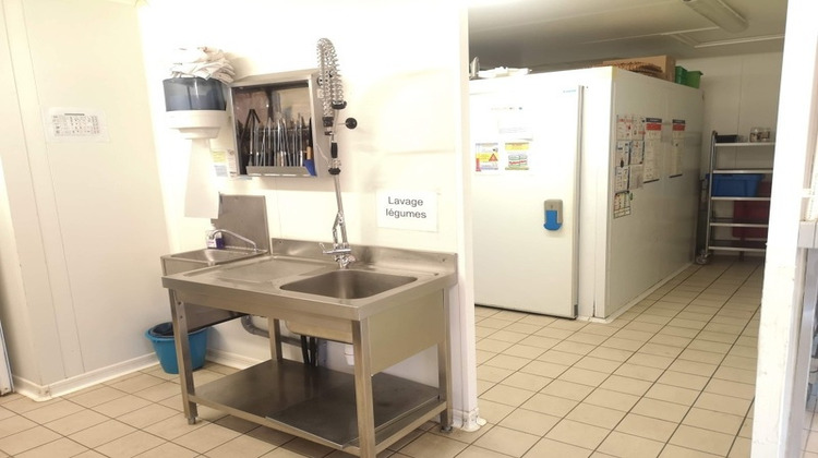 Ma-Cabane - Vente Boutique SAINT GILLES CROIX DE VIE, 141 m²