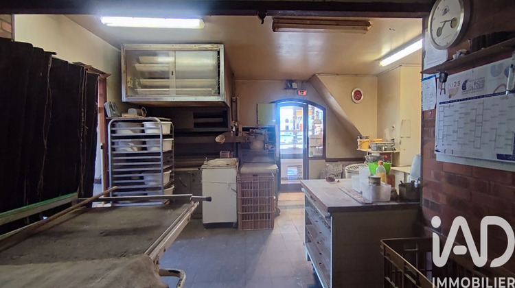 Ma-Cabane - Vente Boutique Saint-Hilaire-du-Harcouët, 200 m²