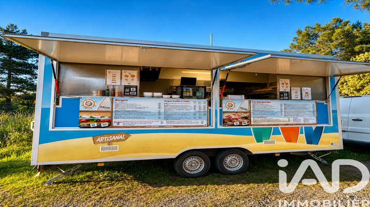 Ma-Cabane - Vente Boutique Saint Hilaire la Foret, 0 m²