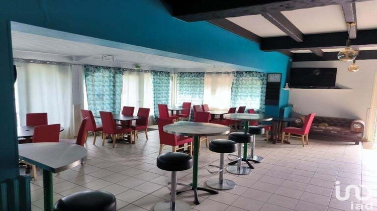 Ma-Cabane - Vente Boutique Saint-Jean-de-Beugné, 200 m²