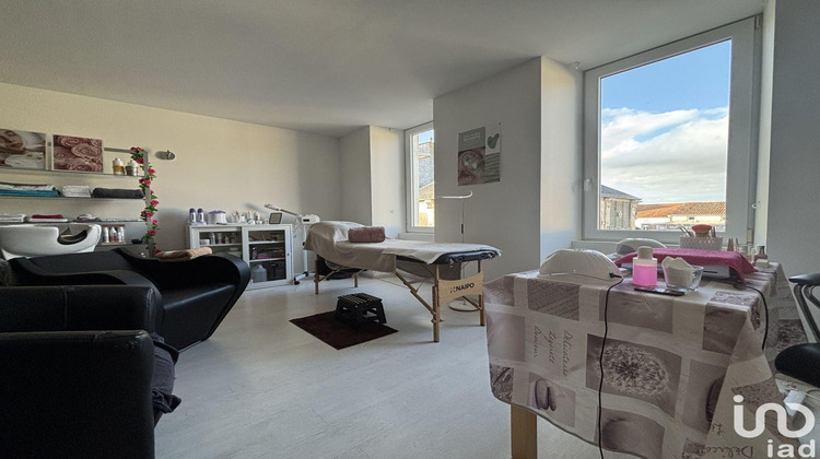 Ma-Cabane - Vente Boutique Saint-Jean-de-Liversay, 165 m²