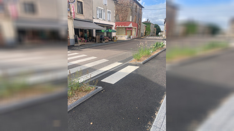 Ma-Cabane - Vente Boutique Saint-Jean-la-Bussière, 470 m²