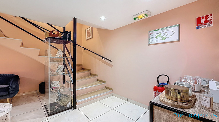 Ma-Cabane - Vente Boutique Saint-Julien-en-Genevois, 128 m²