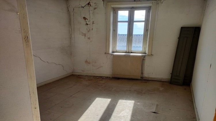 Ma-Cabane - Vente Boutique Saint-Junien, 2165 m²