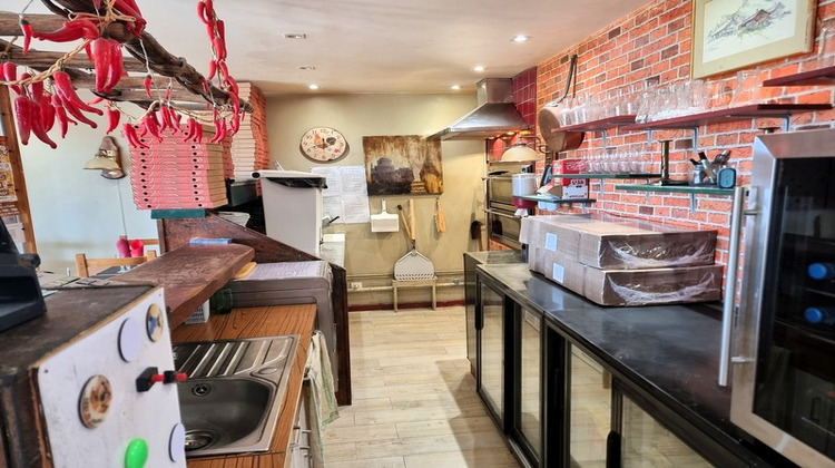 Ma-Cabane - Vente Boutique SAINT JUST LUZAC, 52 m²