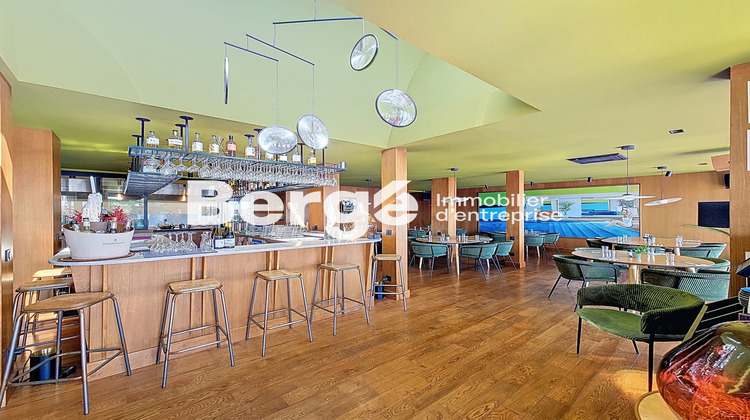 Ma-Cabane - Vente Boutique Saint-Laurent-du-Var, 195 m²