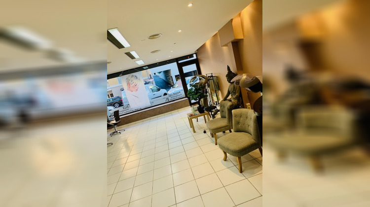 Ma-Cabane - Vente Boutique Saint-Laurent-du-Var, 70 m²