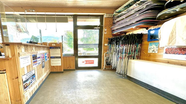 Ma-Cabane - Vente Boutique Saint-Léger-les-Mélèzes, 160 m²