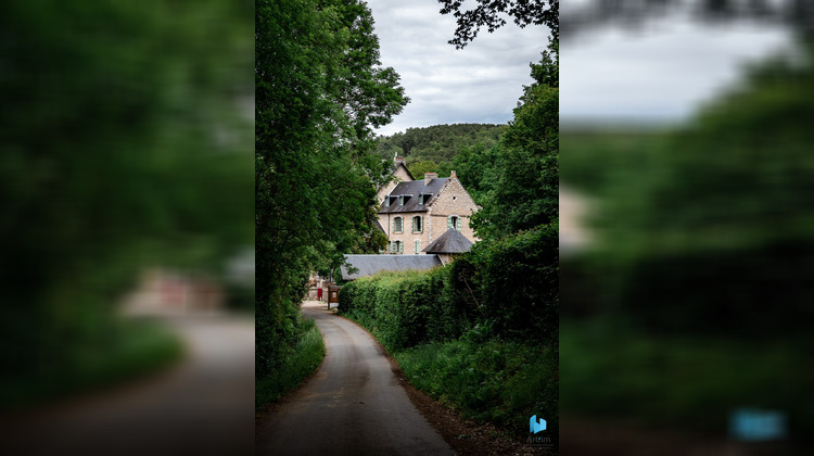 Ma-Cabane - Vente Boutique Saint-Léonard-des-Bois, 830 m²