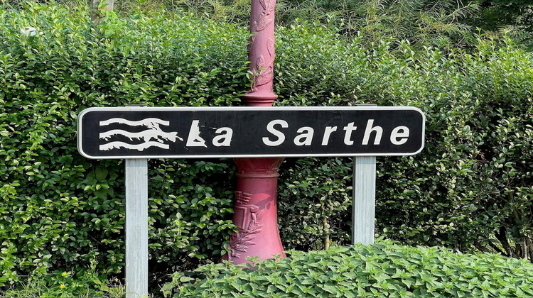 Ma-Cabane - Vente Boutique Saint-Léonard-des-Bois, 146 m²