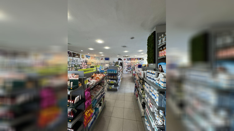 Ma-Cabane - Vente Boutique Saint-Martin-de-Crau, 200 m²