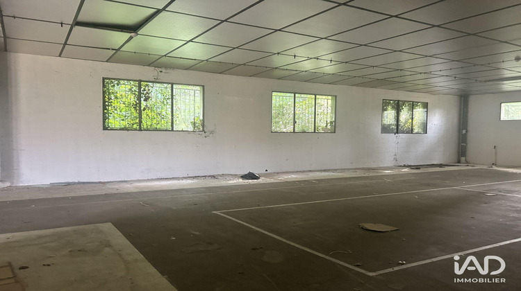 Ma-Cabane - Vente Boutique Saint-Médard-de-Guizières, 2000 m²