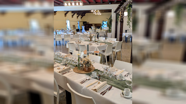 Ma-Cabane - Vente Boutique Saint-Pierre-des-Échaubrognes, 1000 m²