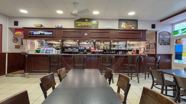 Ma-Cabane - Vente Boutique Saint-Sauveur-de-Montagut, 100 m²