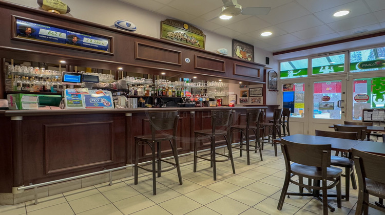 Ma-Cabane - Vente Boutique Saint-Sauveur-de-Montagut, 100 m²