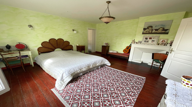 Ma-Cabane - Vente Boutique Saint-Savinien, 189 m²