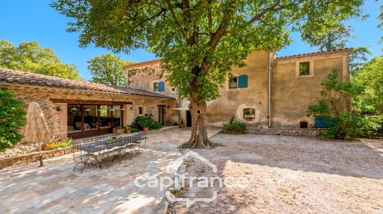 Ma-Cabane - Vente Boutique SAINT SEBASTIEN D AIGREFEUILL, 524 m²