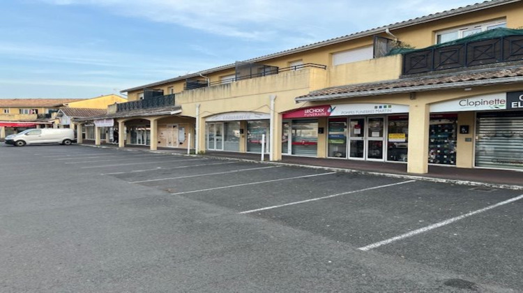 Ma-Cabane - Vente Boutique Saint-Sulpice-et-Cameyrac, 55 m²