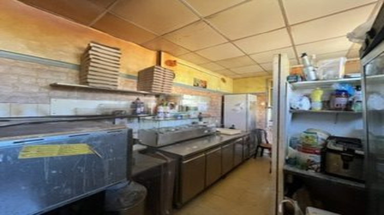 Ma-Cabane - Vente Boutique Saint-Yrieix-la-Perche, 17 m²