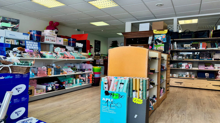 Ma-Cabane - Vente Boutique Sainte-Cécile-les-Vignes, 62 m²