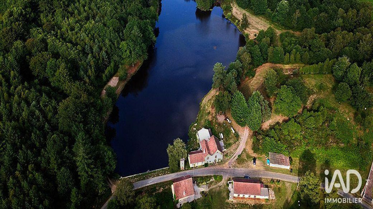 Ma-Cabane - Vente Boutique Sainte-Fortunade, 560 m²