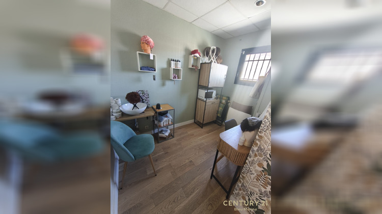 Ma-Cabane - Vente Boutique Sainte-Gemme-la-Plaine, 0 m²