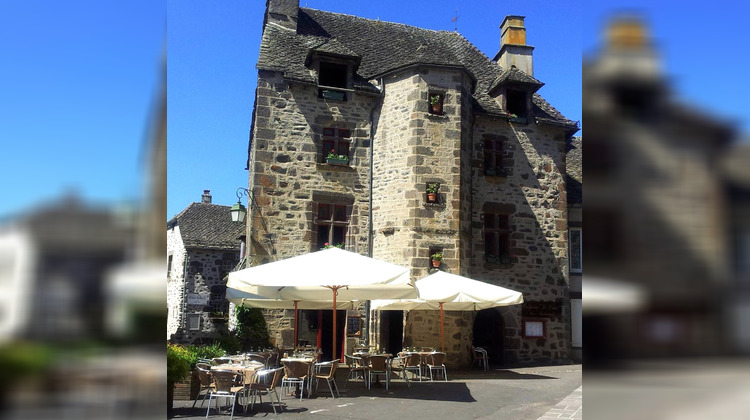 Ma-Cabane - Vente Boutique Salers, 65 m²