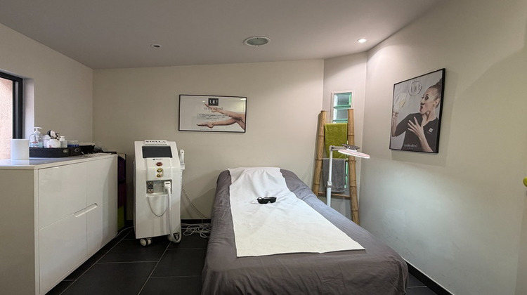 Ma-Cabane - Vente Boutique SALON DE PROVENCE, 75 m²