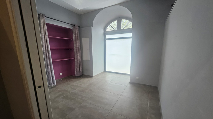 Ma-Cabane - Vente Boutique San-Martino-di-Lota, 50 m²