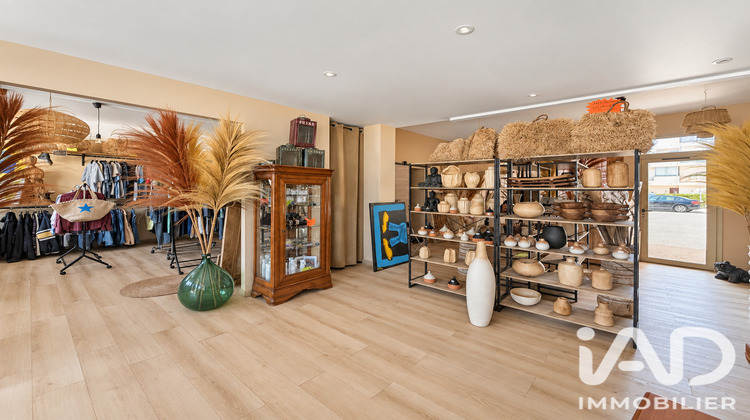 Ma-Cabane - Vente Boutique Sanary-sur-Mer, 73 m²