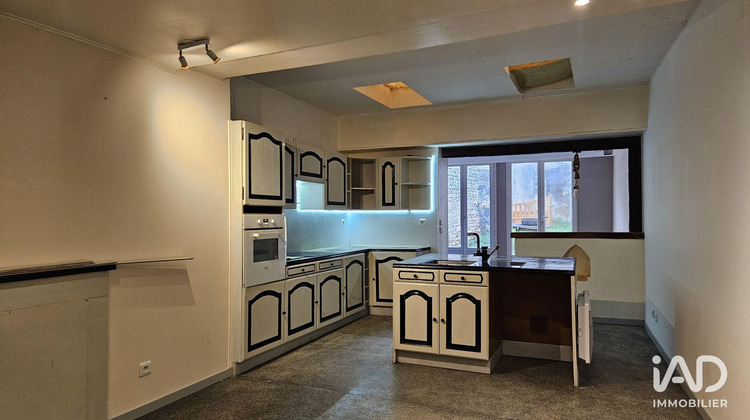 Ma-Cabane - Vente Boutique Sauzé-Vaussais, 102 m²