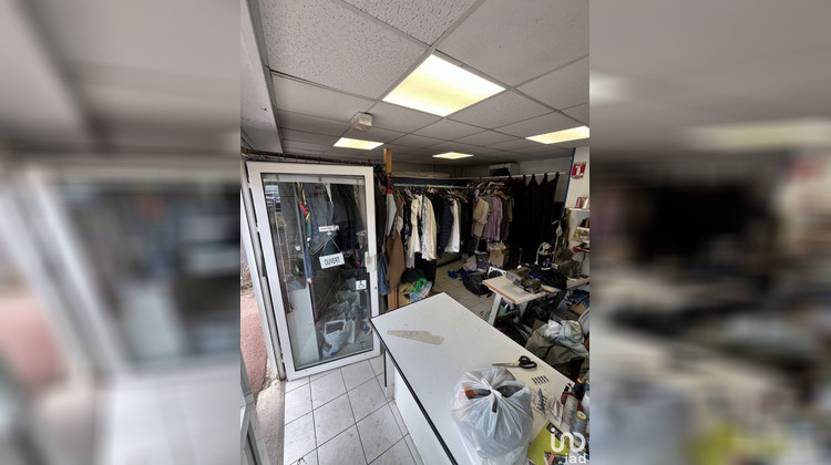 Ma-Cabane - Vente Boutique Savigny-le-Temple, 23 m²