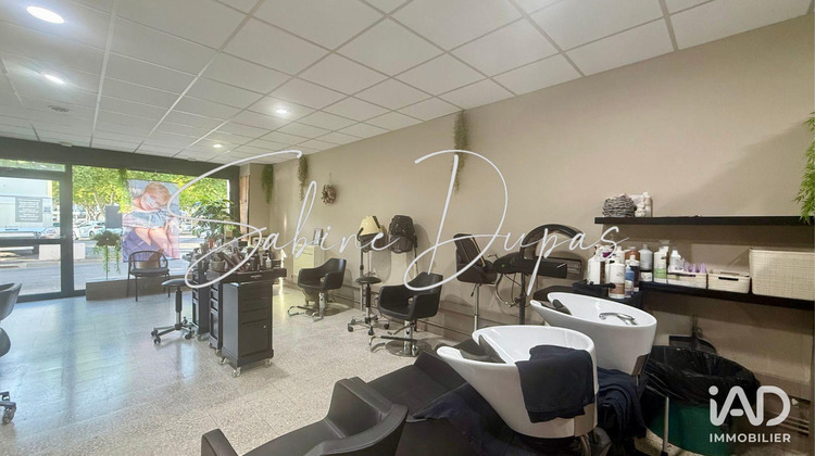 Ma-Cabane - Vente Boutique Senas, 50 m²