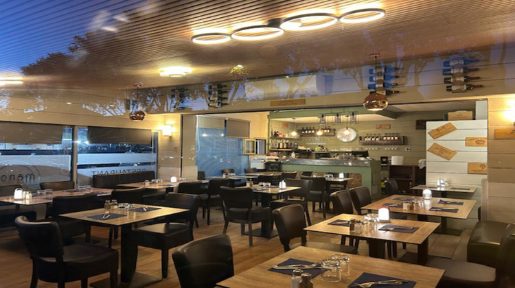 Ma-Cabane - Vente Boutique Six-Fours-les-Plages, 60 m²