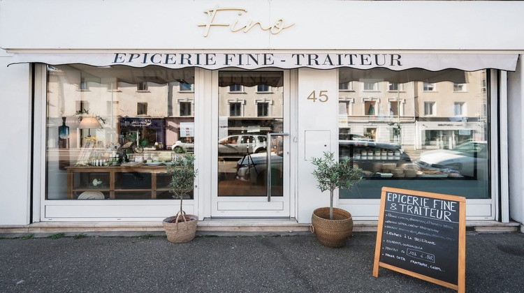 Ma-Cabane - Vente Boutique Tassin-la-Demi-Lune, 127 m²