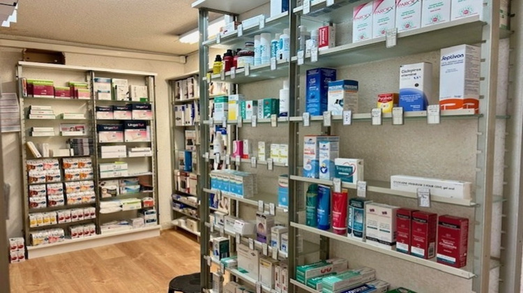 Ma-Cabane - Vente Boutique TENAY, 144 m²